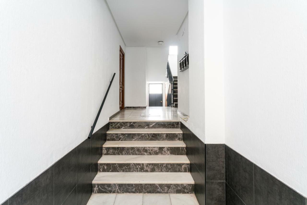 Triana 3 Bedrooms & 2 Bath Parking Included Σεβίλλη Εξωτερικό φωτογραφία